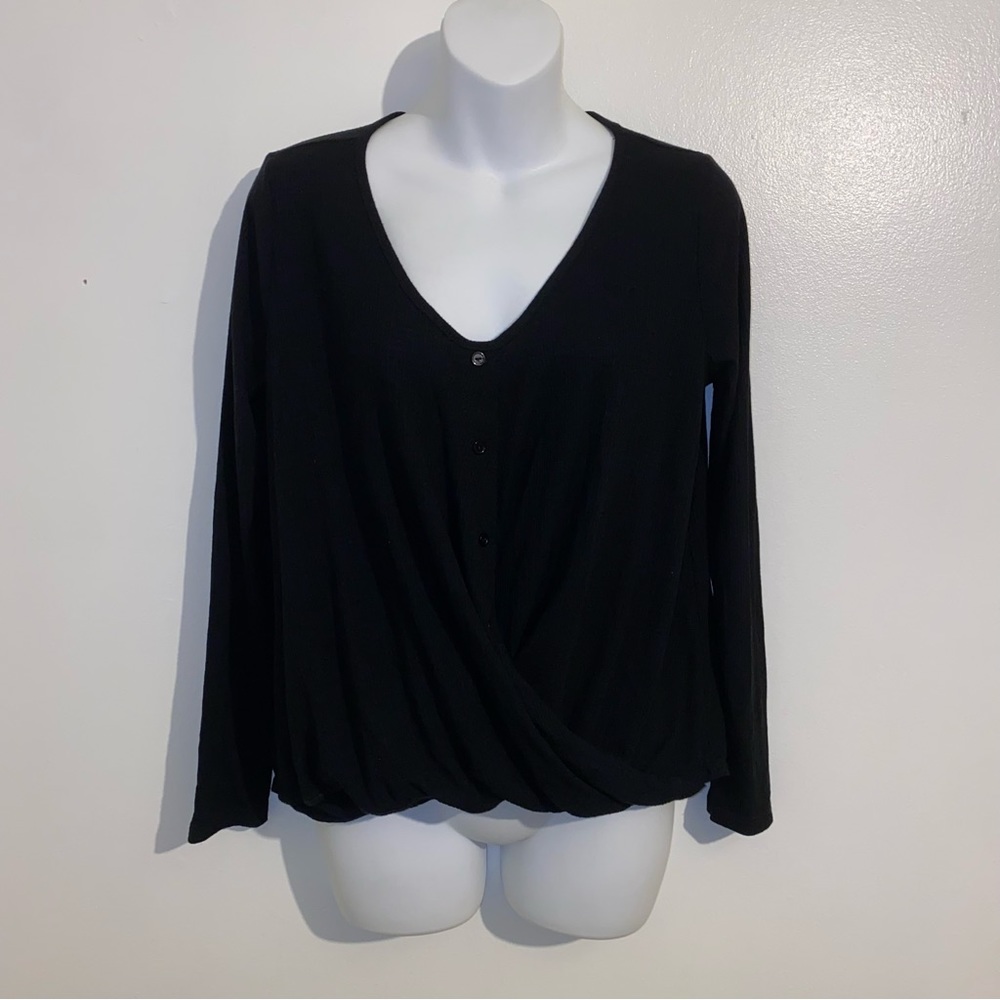 White Willow Women’s Black faux Wrap Top Size Small Black